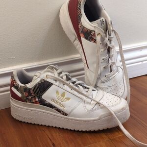 Adidas Women's White and Burgundy Sneakers